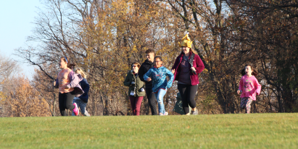 Turkey Trot participants