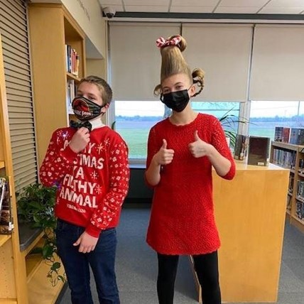 students dressed up for the holidays
