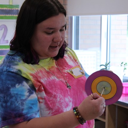 high school student teaching color theory