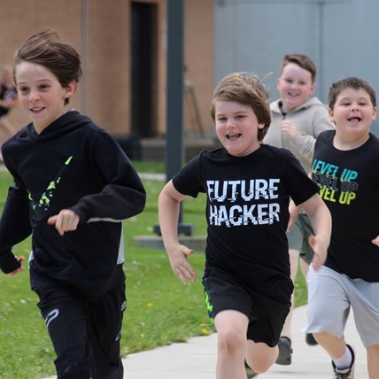 students running